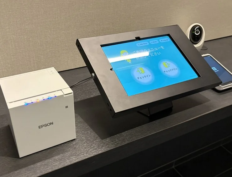 チェックイン機